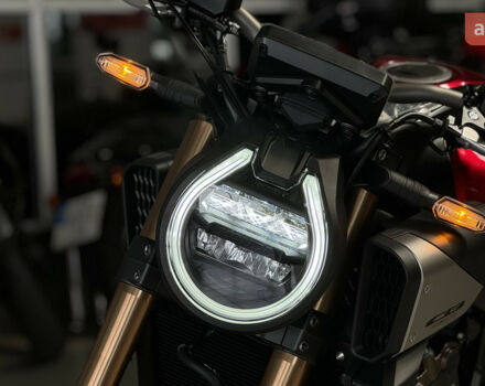 Хонда CB 650R, объемом двигателя 0.65 л и пробегом 0 тыс. км за 10085 $, фото 3 на Automoto.ua
