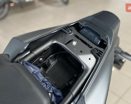 Хонда CB 650R, объемом двигателя 0.65 л и пробегом 0 тыс. км за 10085 $, фото 22 на Automoto.ua