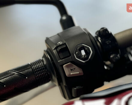 Хонда CB 650R, объемом двигателя 0.65 л и пробегом 0 тыс. км за 10560 $, фото 11 на Automoto.ua