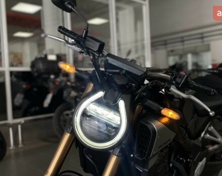 Хонда CB 650R, объемом двигателя 0.65 л и пробегом 0 тыс. км за 10085 $, фото 5 на Automoto.ua