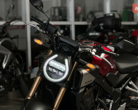 Хонда CB 650R, объемом двигателя 0.65 л и пробегом 0 тыс. км за 10560 $, фото 15 на Automoto.ua