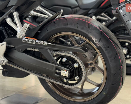 Хонда CB 650R, объемом двигателя 0.65 л и пробегом 0 тыс. км за 10572 $, фото 13 на Automoto.ua