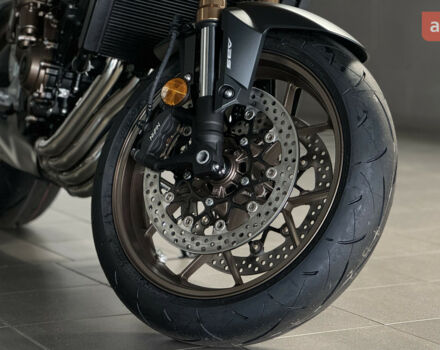 Хонда CB 650R, объемом двигателя 0.65 л и пробегом 0 тыс. км за 10560 $, фото 7 на Automoto.ua