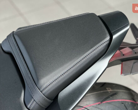 Хонда CB 650R, объемом двигателя 0.65 л и пробегом 0 тыс. км за 10560 $, фото 16 на Automoto.ua