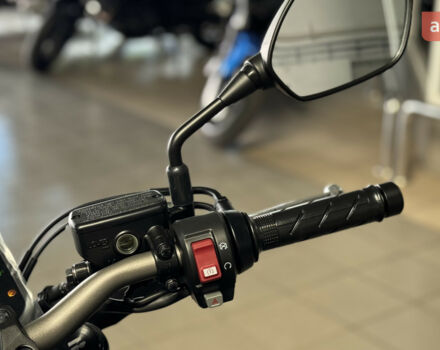 Хонда CB 650R, объемом двигателя 0.65 л и пробегом 0 тыс. км за 10560 $, фото 10 на Automoto.ua