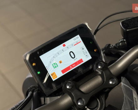 Хонда CB 650R, объемом двигателя 0.65 л и пробегом 0 тыс. км за 10085 $, фото 10 на Automoto.ua