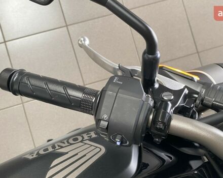 Хонда CB 650R, объемом двигателя 0.65 л и пробегом 0 тыс. км за 10085 $, фото 18 на Automoto.ua