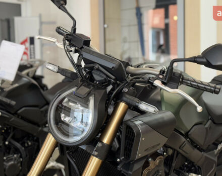 Хонда CB 650R, объемом двигателя 0.65 л и пробегом 0 тыс. км за 10572 $, фото 14 на Automoto.ua
