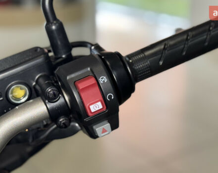 Хонда CB 650R, объемом двигателя 0.65 л и пробегом 0 тыс. км за 10572 $, фото 9 на Automoto.ua