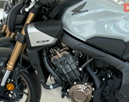 купить новое авто Хонда CB 650R 2025 года от официального дилера «Форсаж авто» Хонда фото