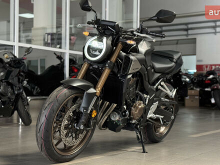 Хонда CB 650R, объемом двигателя 0.65 л и пробегом 0 тыс. км за 10560 $, фото 1 на Automoto.ua