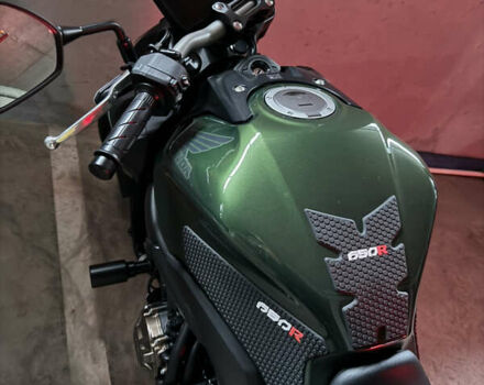 Зеленый Хонда CB 650R, объемом двигателя 0.65 л и пробегом 2 тыс. км за 9600 $, фото 9 на Automoto.ua