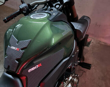 Зеленый Хонда CB 650R, объемом двигателя 0.65 л и пробегом 2 тыс. км за 9600 $, фото 10 на Automoto.ua