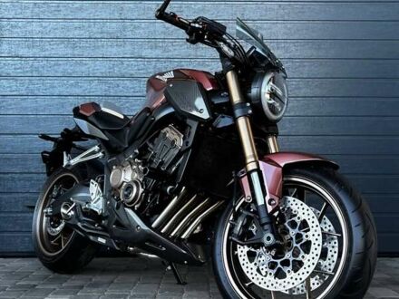 Оранжевый Хонда CB 650R, объемом двигателя 0.65 л и пробегом 3 тыс. км за 9700 $, фото 1 на Automoto.ua