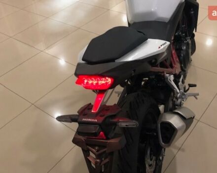 Хонда CB 750 Hornet, объемом двигателя 0 л и пробегом 0 тыс. км за 10019 $, фото 12 на Automoto.ua