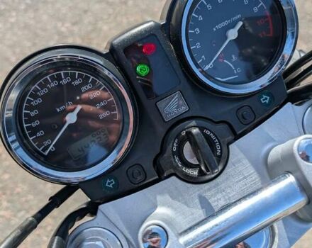 Черный Хонда CB 900F Hornet, объемом двигателя 0.91 л и пробегом 44 тыс. км за 5099 $, фото 8 на Automoto.ua