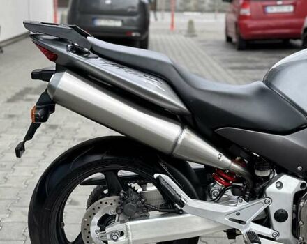 Сірий Хонда CB 900F Hornet, об'ємом двигуна 0.9 л та пробігом 21 тис. км за 5599 $, фото 28 на Automoto.ua