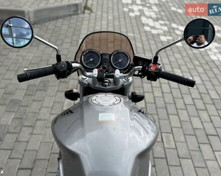 Сірий Хонда CB 900F Hornet, об'ємом двигуна 0.9 л та пробігом 21 тис. км за 5599 $, фото 7 на Automoto.ua
