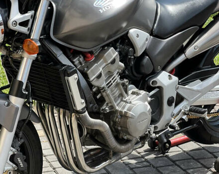 Сірий Хонда CB 900F Hornet, об'ємом двигуна 0.9 л та пробігом 32 тис. км за 5500 $, фото 2 на Automoto.ua