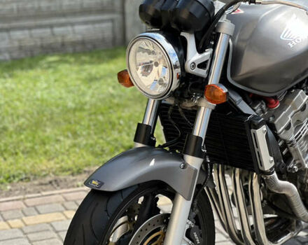 Сірий Хонда CB 900F Hornet, об'ємом двигуна 0.9 л та пробігом 32 тис. км за 5500 $, фото 3 на Automoto.ua