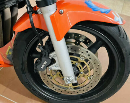 Оранжевый Хонда CB 900F Hornet, объемом двигателя 0.9 л и пробегом 47 тыс. км за 5600 $, фото 6 на Automoto.ua