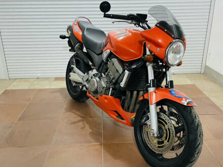 Хонда CB 900F Hornet 2002 в Киеве на Automoto.ua Оранжевый Хонда CB 900F Hornet, объемом двигателя 0.9 л и пробегом 47 тыс. км за 5600 $, фото 1 на Automoto.ua