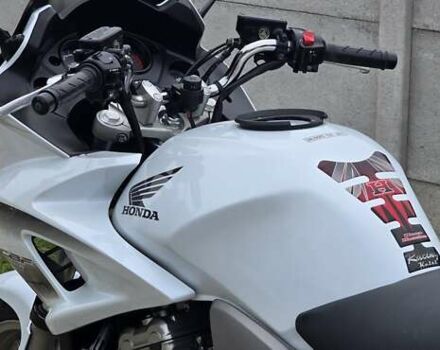 Білий Хонда CBF 1000A, об'ємом двигуна 1 л та пробігом 41 тис. км за 7180 $, фото 10 на Automoto.ua