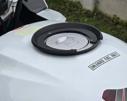 Білий Хонда CBF 1000A, об'ємом двигуна 1 л та пробігом 41 тис. км за 7180 $, фото 30 на Automoto.ua