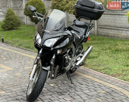 Черный Хонда CBF 1000A, объемом двигателя 1 л и пробегом 36 тыс. км за 6150 $, фото 7 на Automoto.ua