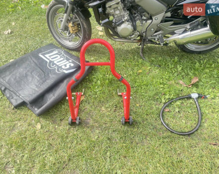 Черный Хонда CBF 1000A, объемом двигателя 1 л и пробегом 41 тыс. км за 7700 $, фото 22 на Automoto.ua