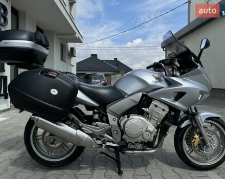Серый Хонда CBF 1000A, объемом двигателя 1 л и пробегом 30 тыс. км за 7000 $, фото 3 на Automoto.ua