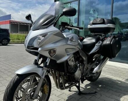 Серый Хонда CBF 1000A, объемом двигателя 1 л и пробегом 30 тыс. км за 7000 $, фото 1 на Automoto.ua