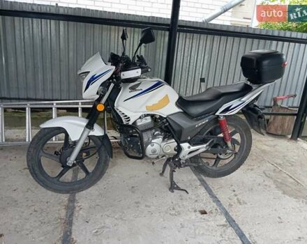 Белый Хонда CBF 125, объемом двигателя 0 л и пробегом 29 тыс. км за 1300 $, фото 6 на Automoto.ua