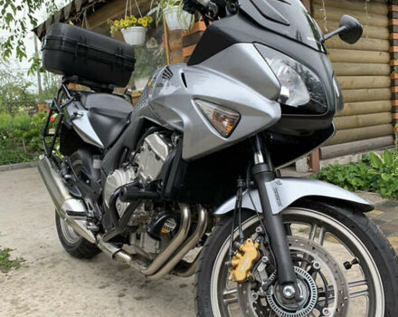 Хонда CBF 600N, объемом двигателя 0 л и пробегом 60 тыс. км за 5500 $, фото 3 на Automoto.ua