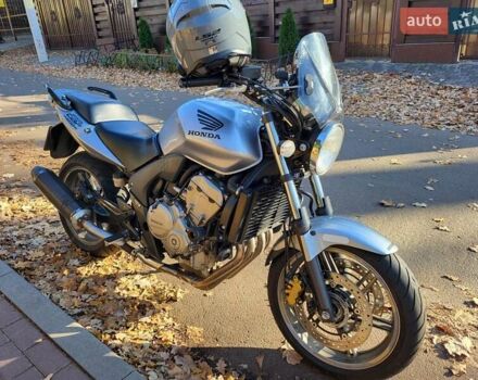 Сірий Хонда CBF 600N, об'ємом двигуна 0.6 л та пробігом 71 тис. км за 3900 $, фото 4 на Automoto.ua