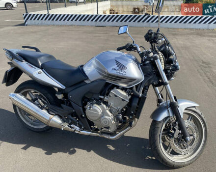 Сірий Хонда CBF 600N, об'ємом двигуна 0.6 л та пробігом 27 тис. км за 5000 $, фото 1 на Automoto.ua