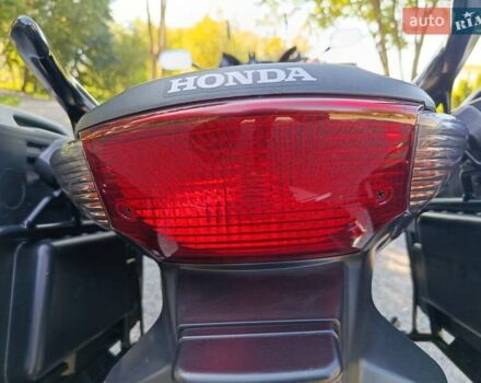 Серый Хонда CBF 600N, объемом двигателя 0.6 л и пробегом 19 тыс. км за 6300 $, фото 19 на Automoto.ua