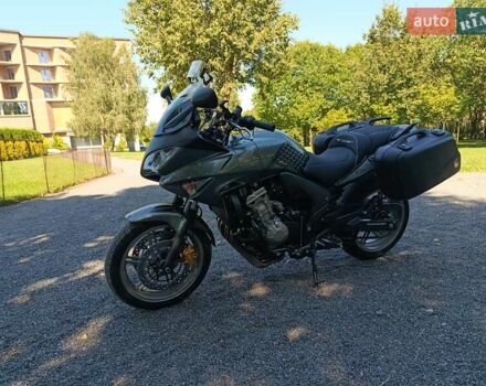 Серый Хонда CBF 600N, объемом двигателя 0.6 л и пробегом 19 тыс. км за 6300 $, фото 5 на Automoto.ua
