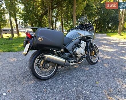 Серый Хонда CBF 600N, объемом двигателя 0.6 л и пробегом 19 тыс. км за 6300 $, фото 12 на Automoto.ua