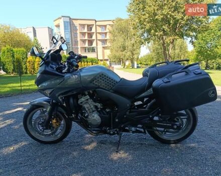 Серый Хонда CBF 600N, объемом двигателя 0.6 л и пробегом 19 тыс. км за 6300 $, фото 4 на Automoto.ua
