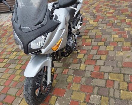 Серый Хонда CBF 600N, объемом двигателя 0.6 л и пробегом 43 тыс. км за 4500 $, фото 8 на Automoto.ua