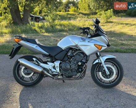 Сірий Хонда CBF 600N, об'ємом двигуна 0.6 л та пробігом 19 тис. км за 4799 $, фото 3 на Automoto.ua