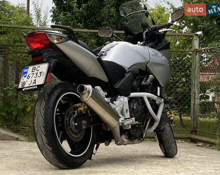 Сірий Хонда CBF 600N, об'ємом двигуна 0.6 л та пробігом 40 тис. км за 3999 $, фото 35 на Automoto.ua