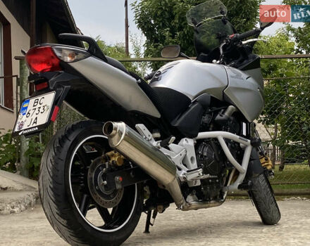 Сірий Хонда CBF 600N, об'ємом двигуна 0.6 л та пробігом 40 тис. км за 3999 $, фото 25 на Automoto.ua