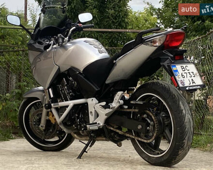 Сірий Хонда CBF 600N, об'ємом двигуна 0.6 л та пробігом 40 тис. км за 3999 $, фото 24 на Automoto.ua