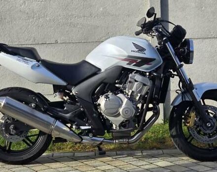 Белый Хонда CBF 600NА, объемом двигателя 0.6 л и пробегом 29 тыс. км за 5650 $, фото 3 на Automoto.ua