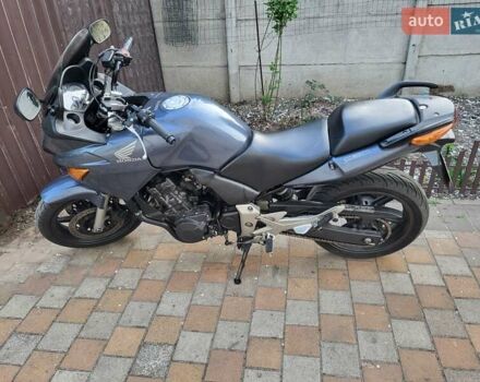 Серый Хонда CBF 600S, объемом двигателя 0.6 л и пробегом 57 тыс. км за 4200 $, фото 2 на Automoto.ua