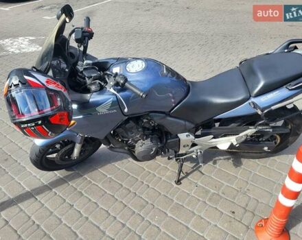 Серый Хонда CBF 600S, объемом двигателя 0.6 л и пробегом 57 тыс. км за 4200 $, фото 12 на Automoto.ua