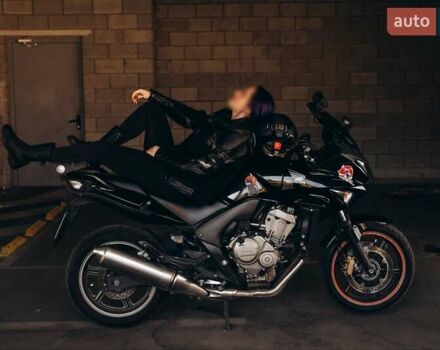 Черный Хонда CBF 600SA, объемом двигателя 0.6 л и пробегом 43 тыс. км за 5200 $, фото 12 на Automoto.ua