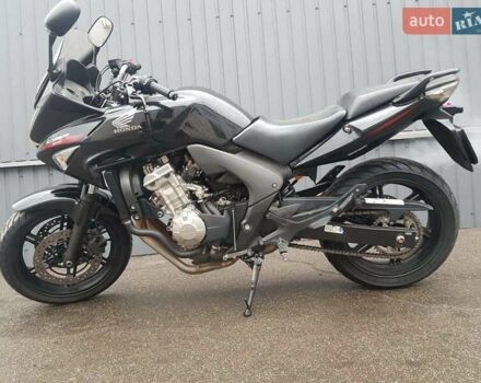 Черный Хонда CBF 600SA, объемом двигателя 0.6 л и пробегом 20 тыс. км за 5700 $, фото 1 на Automoto.ua